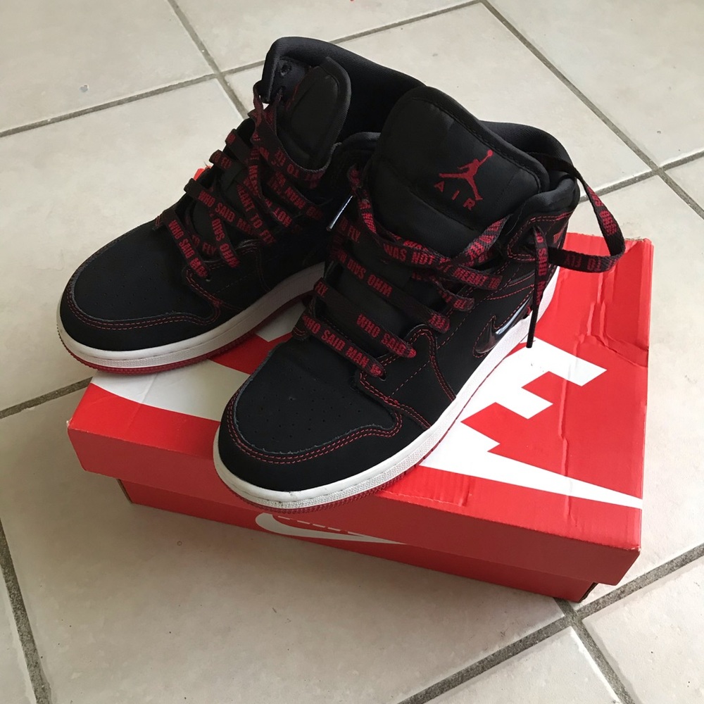 Nike Air Jordan 1